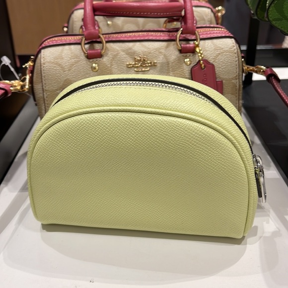 Coach Dome Cosmetic Case
SV/Pale Lime - Picture 5 of 16